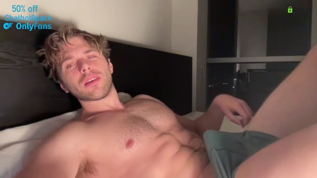 hot8pack01  18-11-2023 video Topless