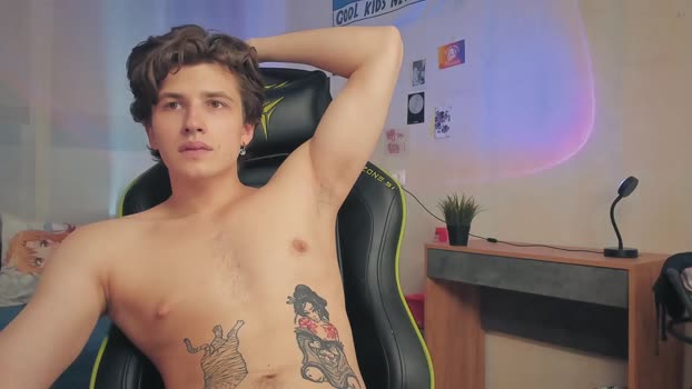 martinlutar420  18-11-2023 video amateur