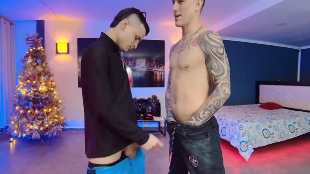 badguyss_bisex  20-11-2023 video yummy