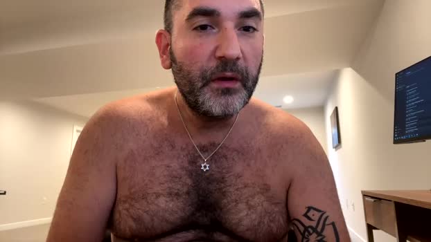 harry_chested  20-11-2023 video kissing