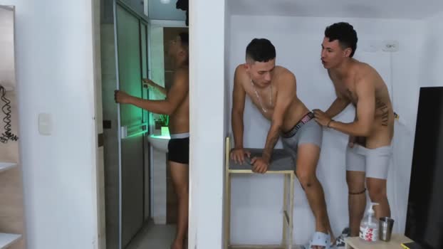 boysdeluxemilitary  25-11-2023 video lovense