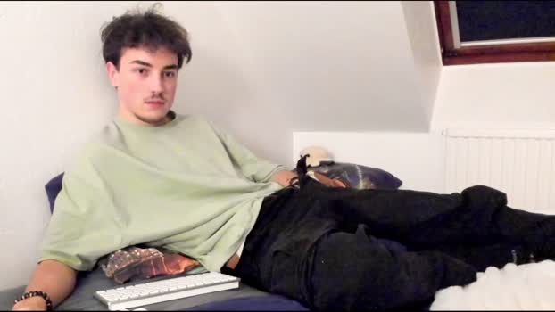 noawhite  25-11-2023 video fuckface