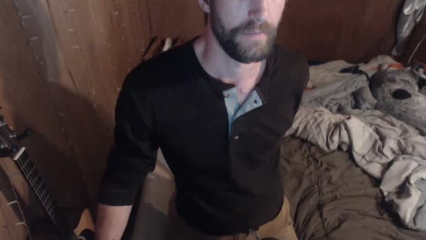 bryancavallo  27-11-2023 video cute