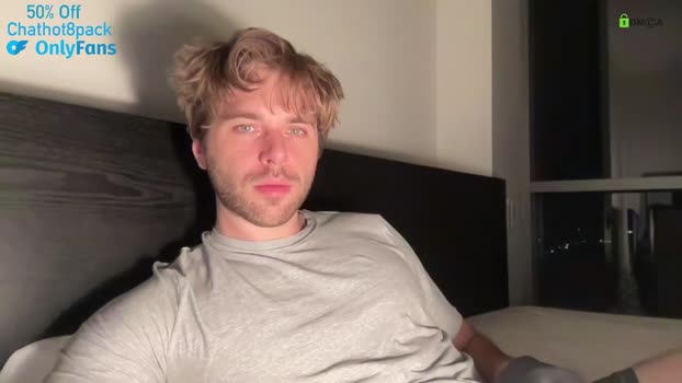 hot8pack01  28-11-2023 video kissing