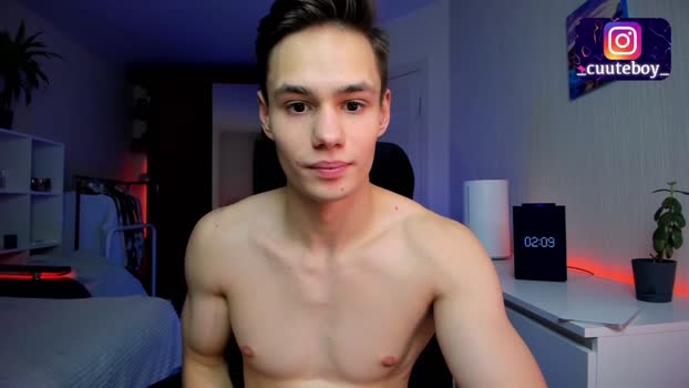 cuute_boy 03-12-2023 video sexykitty