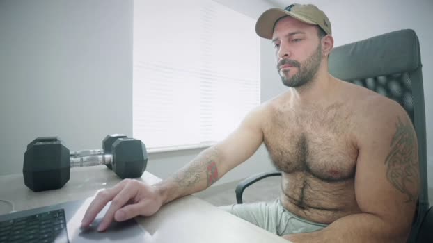 brucestryker 04-12-2023 video sexykitty