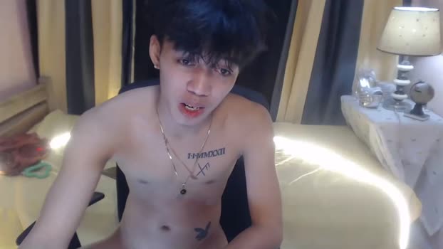 kian_asiancumxx<