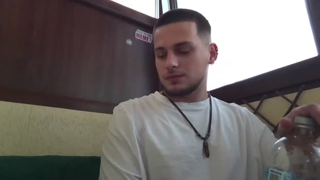 roberto_twink1 18-12-2023 video suck