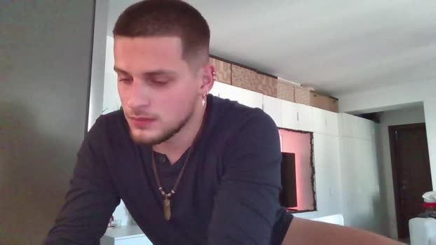 roberto_twink1 19-12-2023 video sexyfeet