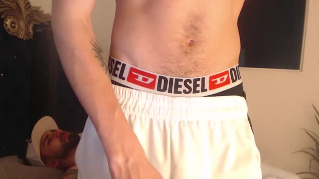 fratguysonline 23-12-2023 video Topless