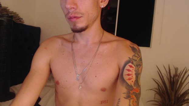 fratguysonline 23-12-2023 video hot