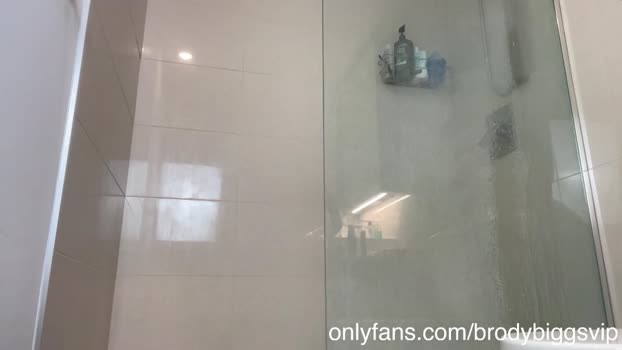 brodybiggs 05-01-2024 video Topless