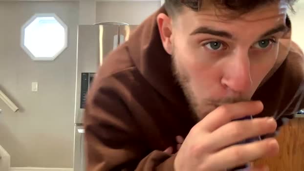 wentbrokeonstrippers 08-01-2024 video legs