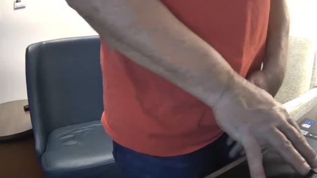 il_undercover 24-01-2024 video fingers