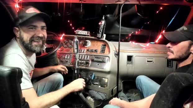 hardworkertn 31-01-2024 video Topless