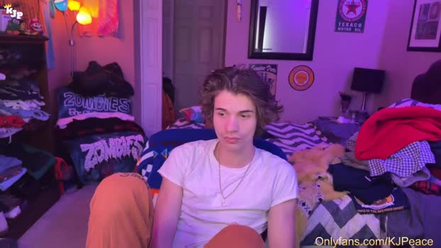 kjpeace 30-01-2024 video kiss