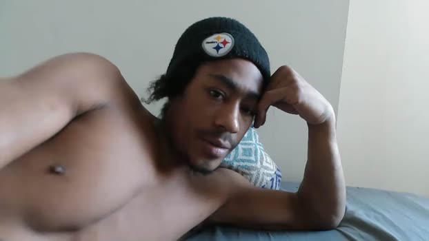 mrlongnstrongg 08-02-2024 video kissing