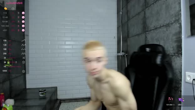 mason_warhol 11-02-2024 video kissing