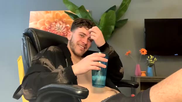 wentbrokeonstrippers 12-02-2024 video bigdick