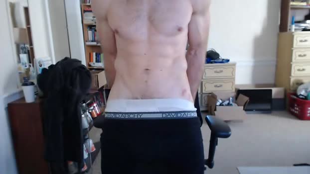 cloud900x 16-02-2024 video kissing