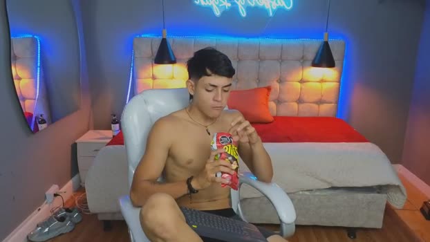 paradise_boy_s 28-02-2024 video blowjob