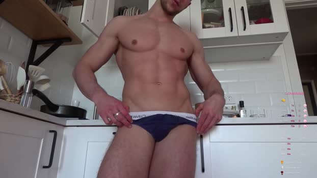 muscularfriend 06-03-2024 video big