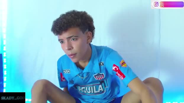 skady_god 11-03-2024 video legs