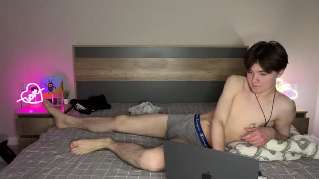 aronyou_win 11-03-2024 video striptease