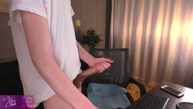 ronnie_williams 17-03-2024 video kiss