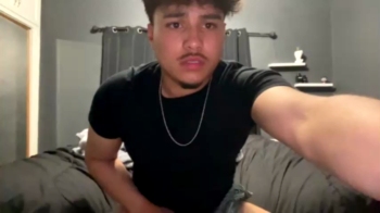 areyezy 04-04-2024 video yummy