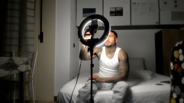 prettyprince2727 04-04-2024 video legs