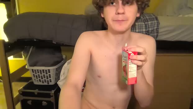 jakeyyboy2004 09-04-2024 video striptease