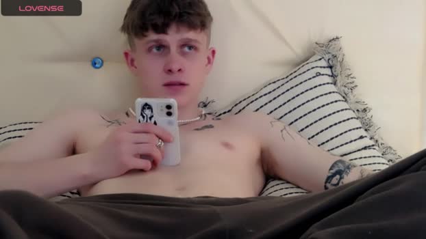 collin_g_g 10-04-2024 video striptease