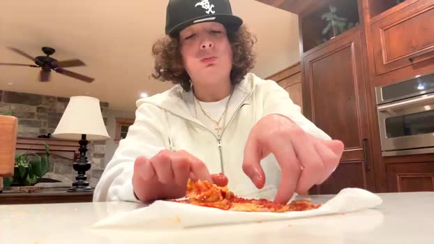 evanbrown333 14-04-2024 video toy