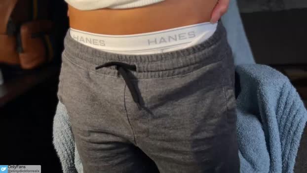 tinydickforreal 14-04-2024 video spank