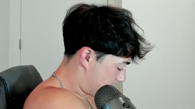 andersonstorm 15-04-2024 video fingers