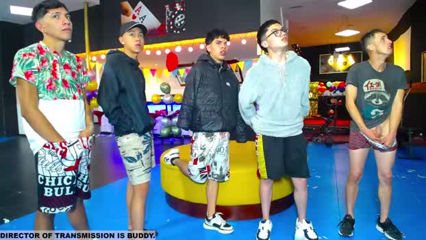 howentz 14-04-2024 video striptease