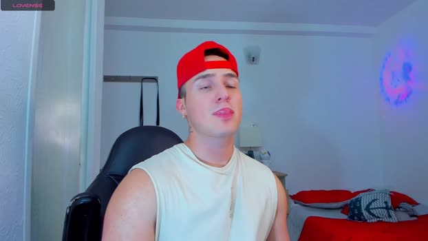 liam_oficial 16-04-2024 video yummy