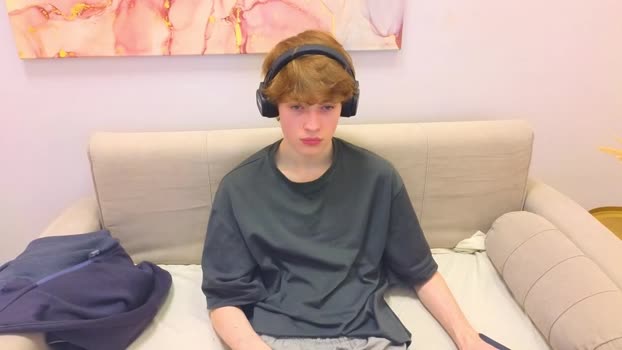 kevin_lovelyy 19-04-2024 video Cam