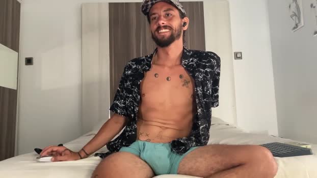 makingmoans 19-04-2024 video kiss