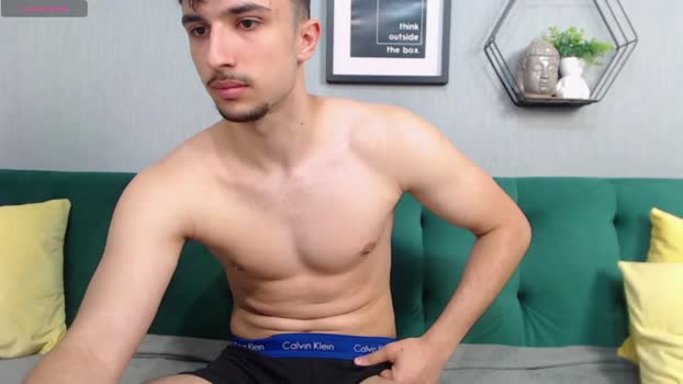 maxloyd 20-04-2024 video Download