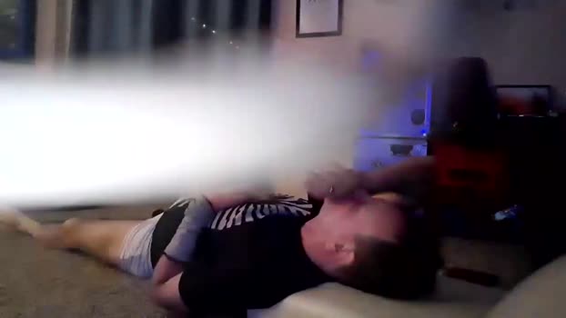 funwhiteguy69 22-04-2024 video striptease