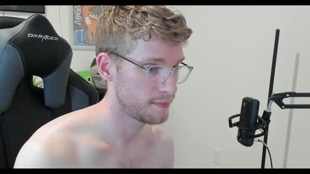 blueeyedtallguy 23-04-2024 video hot