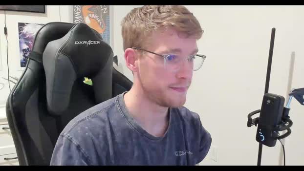 blueeyedtallguy 24-04-2024 video kissing