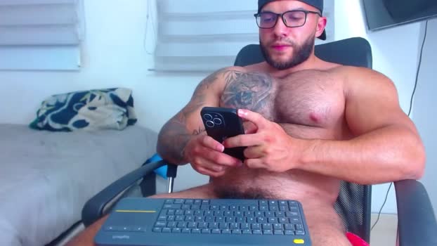 andrew_holden__ 25-04-2024 video jerking