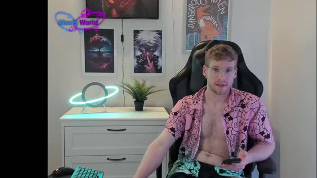 blueeyedtallguy 29-04-2024 video kissing