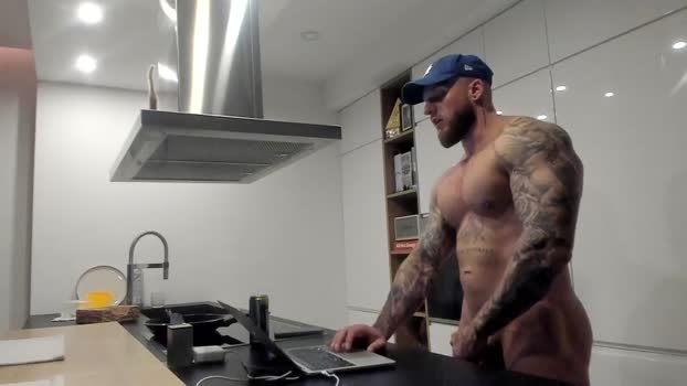 mealphamale 29-04-2024 video legs