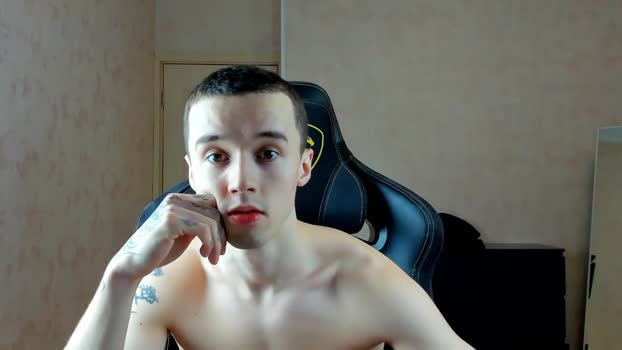 mason_warhol 03-05-2024 video kissing