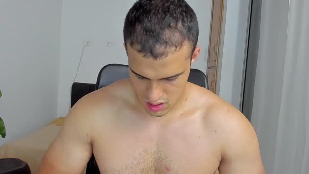 nick_millerj 04-05-2024 video kissing