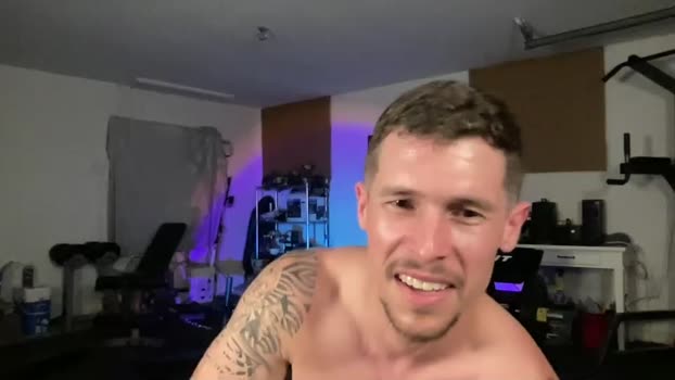 browneyedmuscleboy32 09-05-2024 video legs